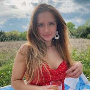 Meet your Posher, Jenny
